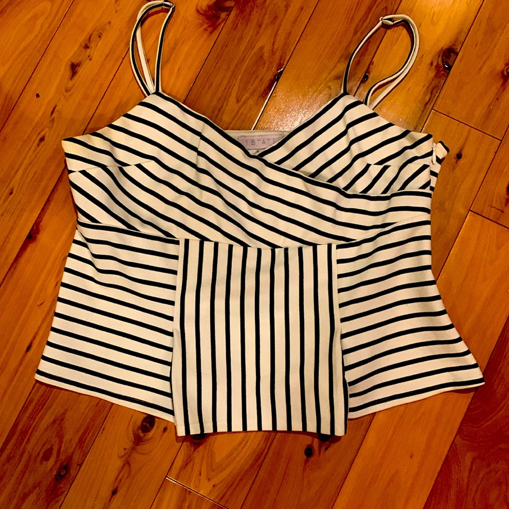 Women’s striped crop top. Size M. Black stripes.